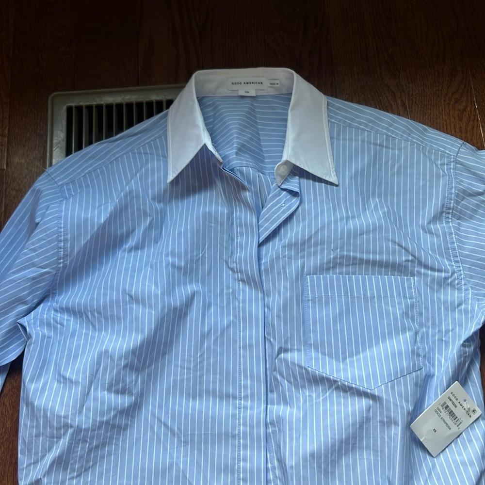 Good American striped button down. NWT. XS